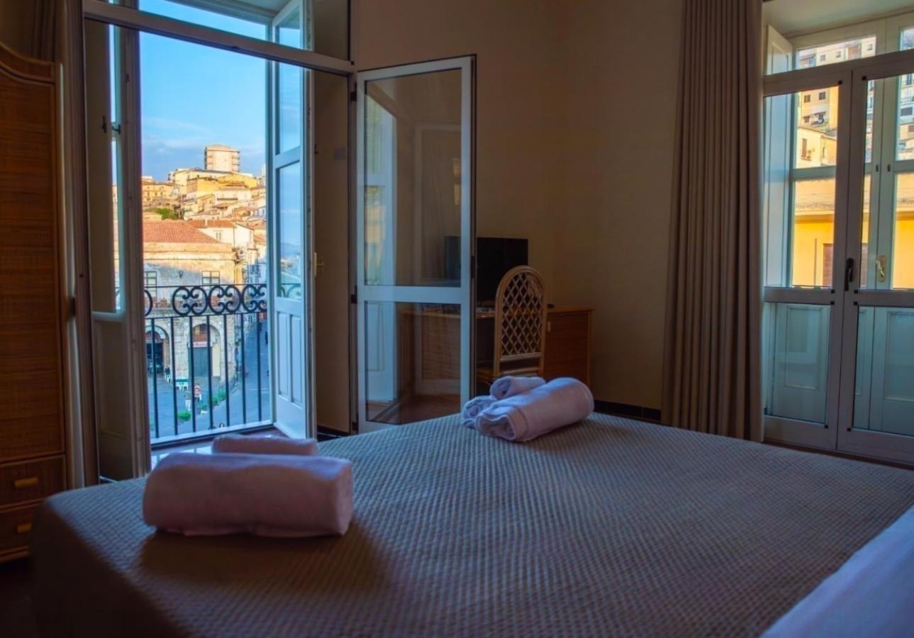 Hotel Della Piazza 피조 외부 사진